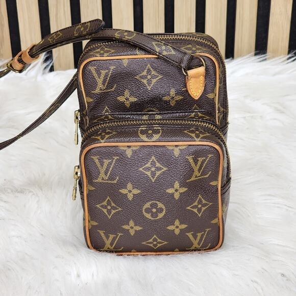Louis Vuitton Handbags - Authentic Louis Vuitton Monogram Mini Amazon Crossbody Bag Brown Vintage